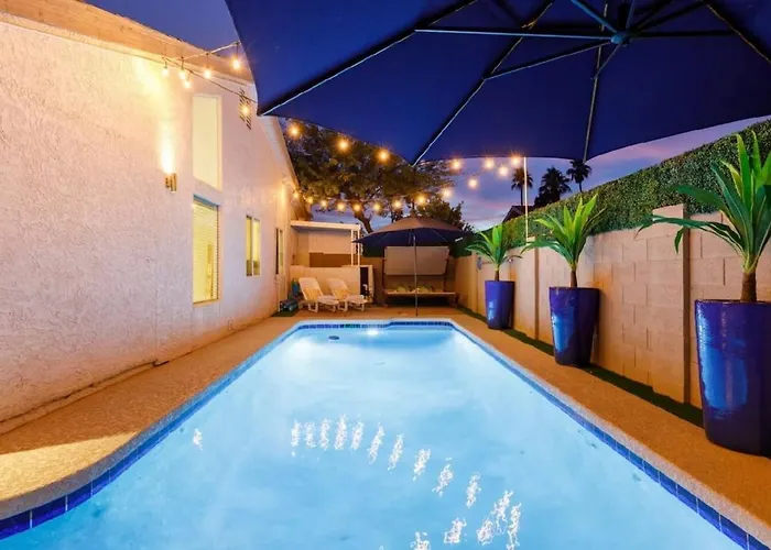 Holiday home Resort-style Old Town Retreat Heated Pool & *